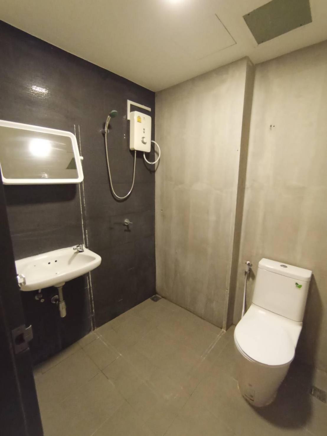 Go Inn Silom - Bts Saint Louis โกอินน์ สีลม - สถานีรถไฟฟ้าเซนต์หลุยส์ X Bangkok Dış mekan fotoğraf