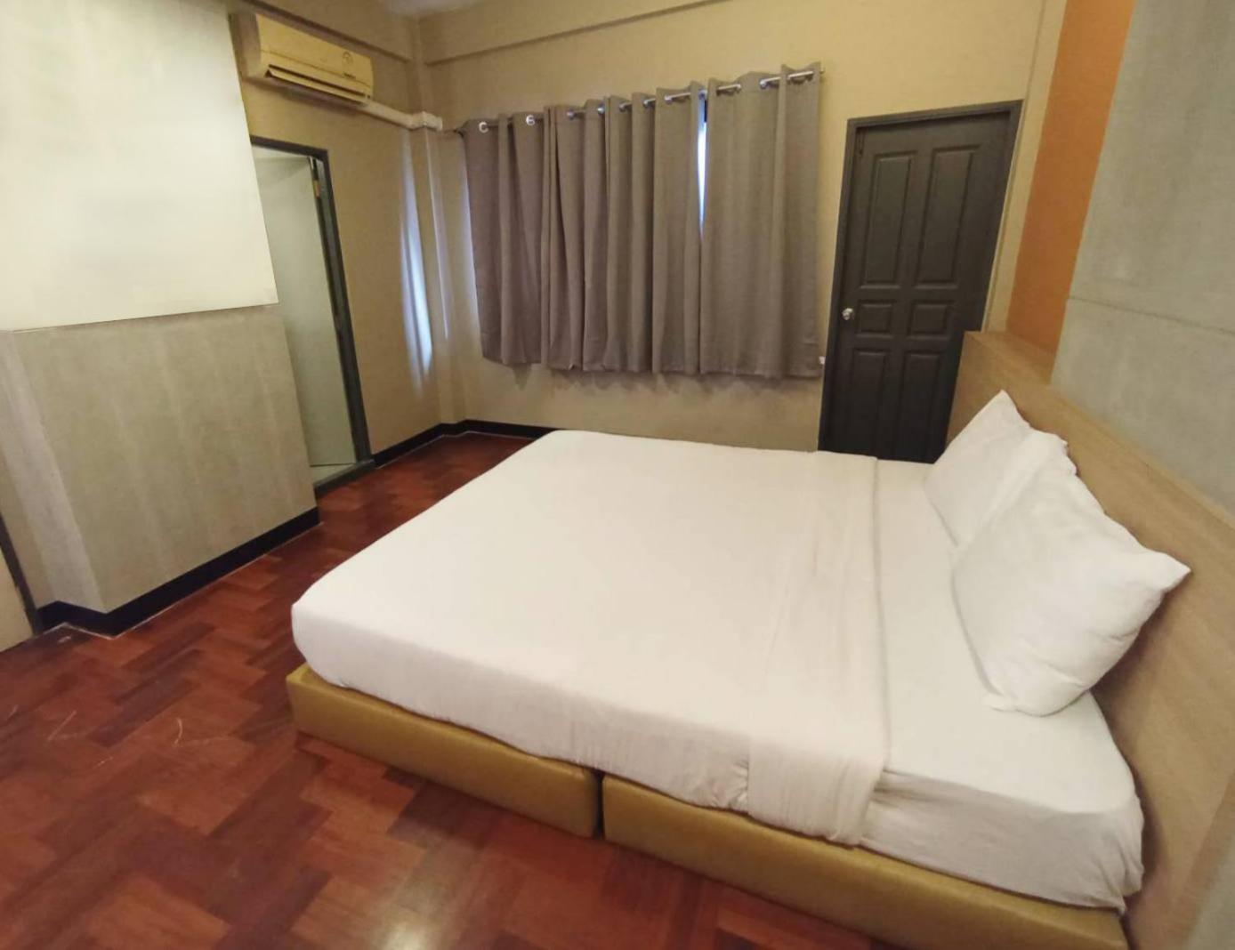 Go Inn Silom - Bts Saint Louis โกอินน์ สีลม - สถานีรถไฟฟ้าเซนต์หลุยส์ X Bangkok Dış mekan fotoğraf